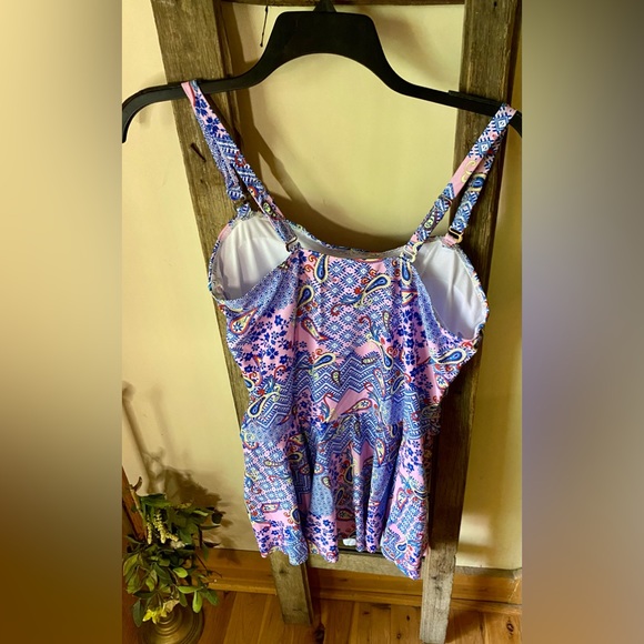 🏝️Multicolored One Piece Swim Dress🏝️ NIP - Picture 2 of 10